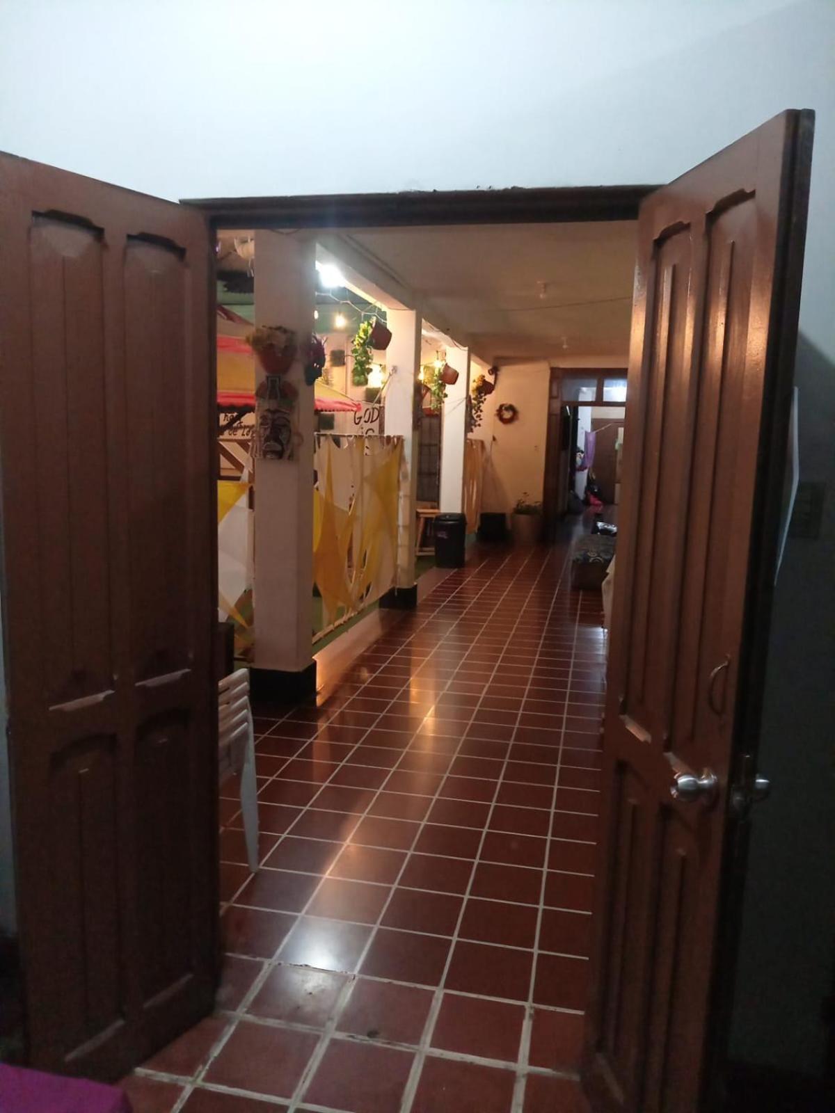 Karim Hostel Guatemala City Екстер'єр фото