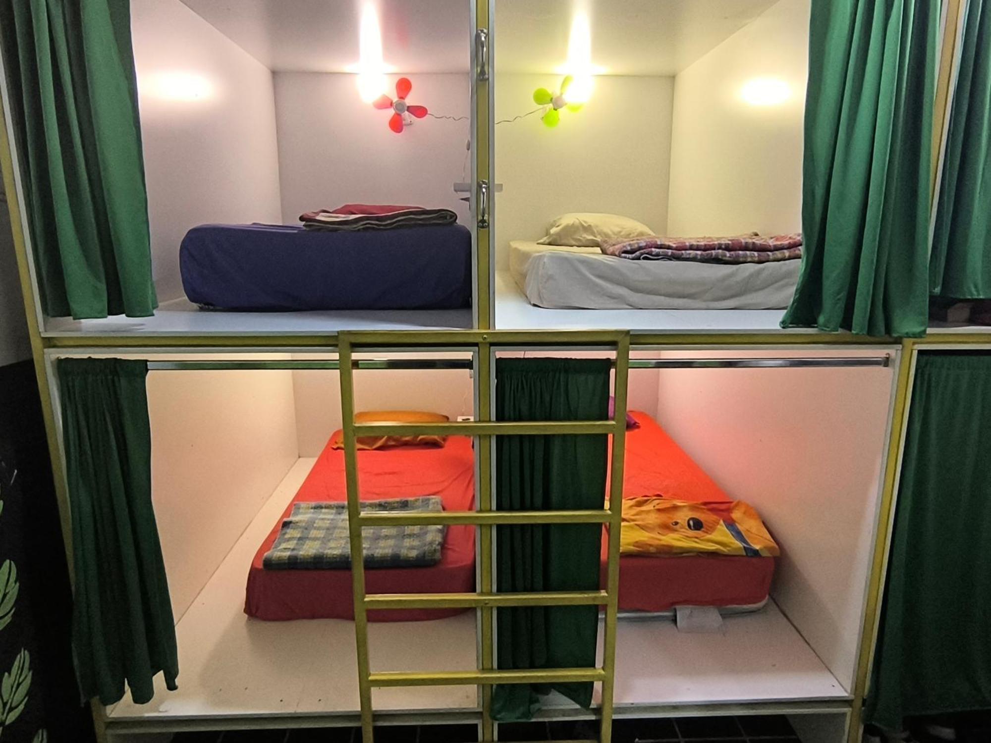Karim Hostel Guatemala City Екстер'єр фото