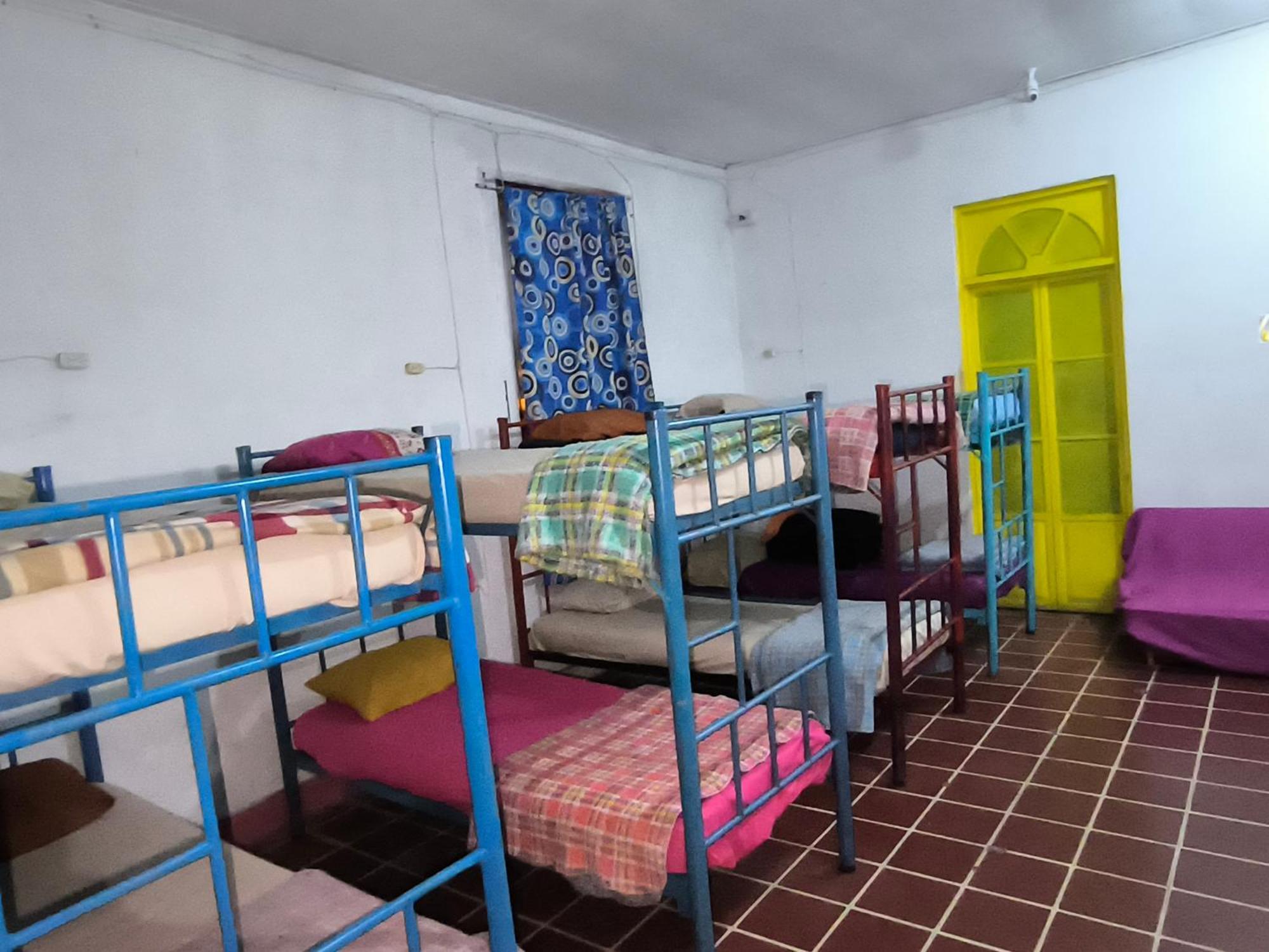 Karim Hostel Guatemala City Екстер'єр фото