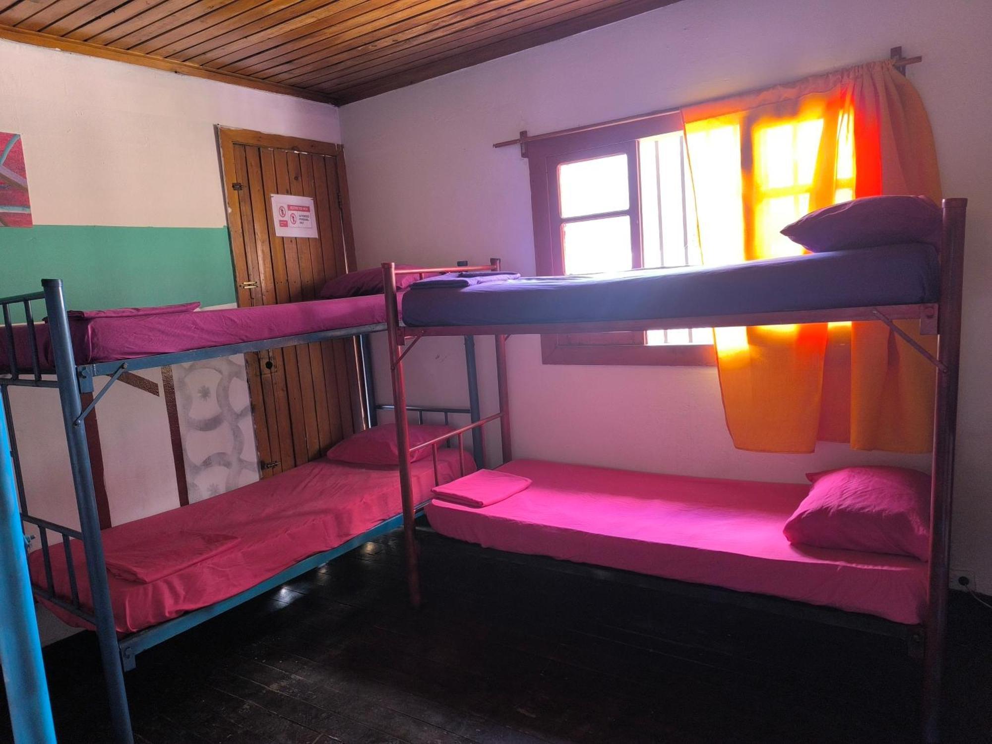 Karim Hostel Guatemala City Екстер'єр фото